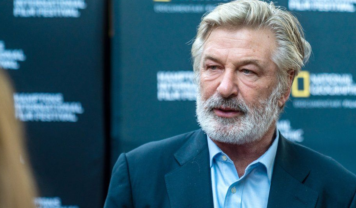 Alec Baldwin fatally shoots woman with prop gun on movie set